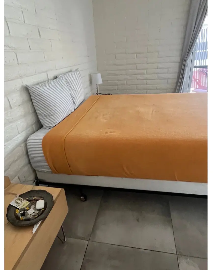 Guest bedroom, after
